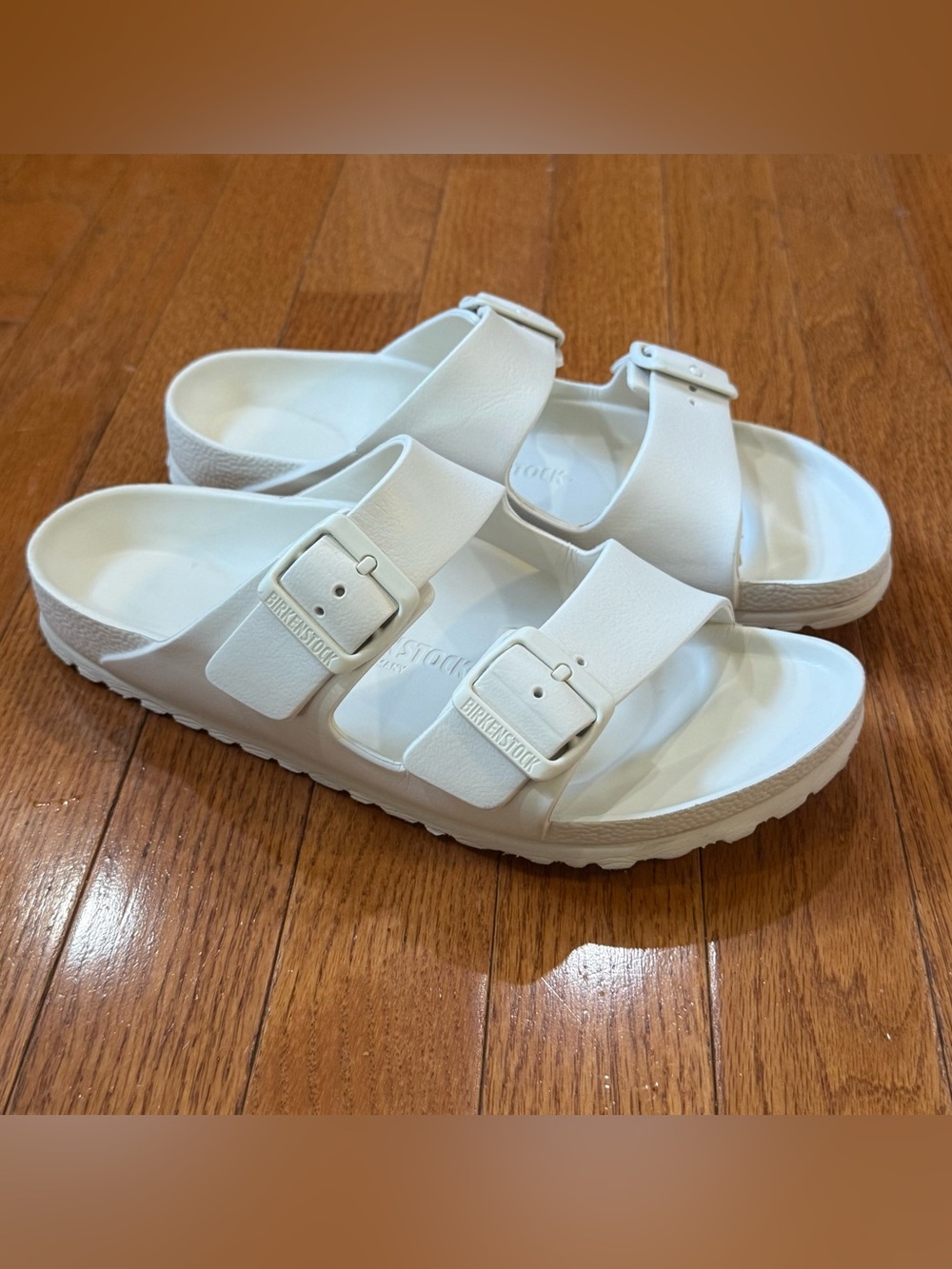 Birkenstock Women’s 39 8-8.5 Arizona Essentials EVA Sandals Waterproof Slides